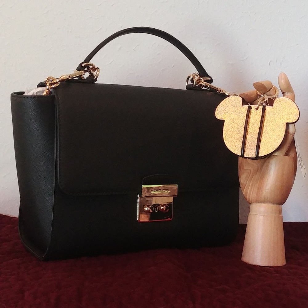 Michael Kors 3-D Bear Purse Charm Key Chain - Picture 6 of 8